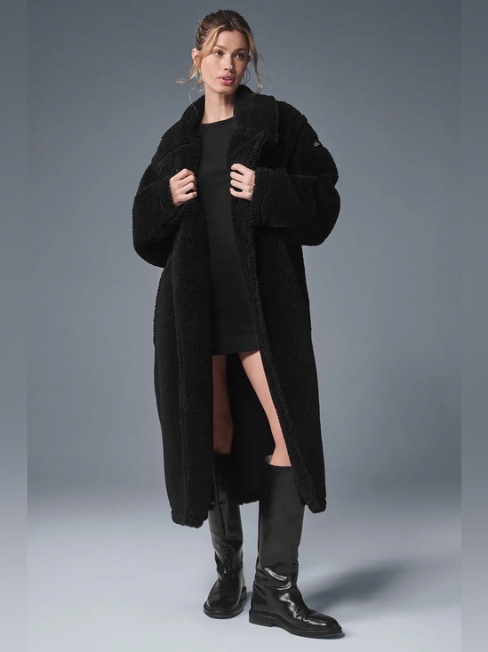 ALO Yoga Jackets & Blazers - NWT Alo Yoga Oversized Sherpa Trench Teddy Coat - Black Size S